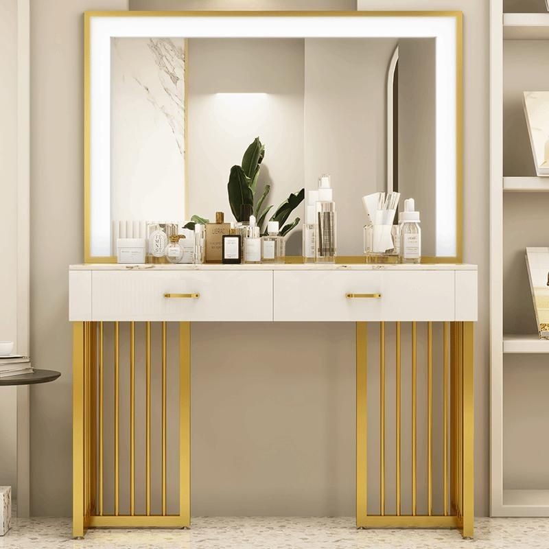 طاولة مكياج فاخرة للمتاجر الاح - مراجعة Beauty Makeup Studio وسعره