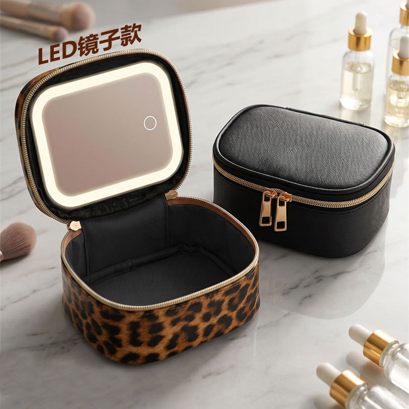 حقيبة تخزين مكياج محمولة بإضاء - مراجعة Beauty Bag Makeup وسعره