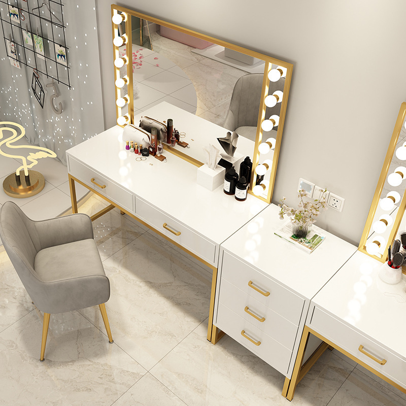 طاولة مكياج استوديو الصور طاول - مراجعة Beauty Makeup Studio وسعره